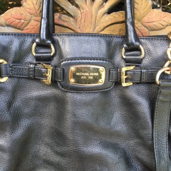 Michael Kors black purse with gold hardware - Picture 3 of 11